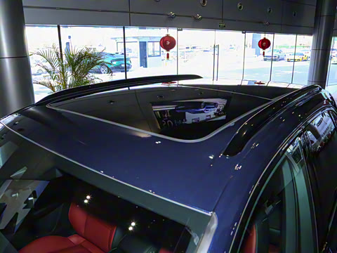 2025�� Cayenne S E-Hybrid 3.0T