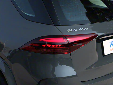 2025�� GLE 450 4MATIC ������