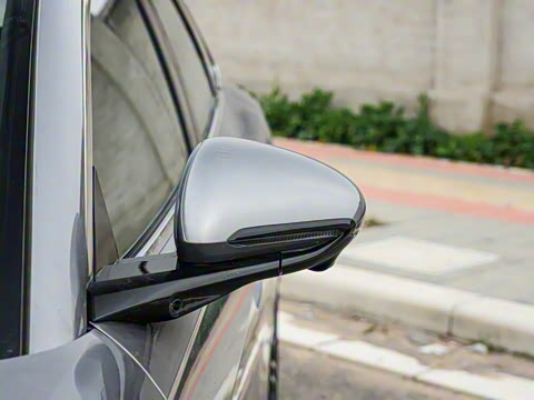 2025�� EV 545KM׿Խ��