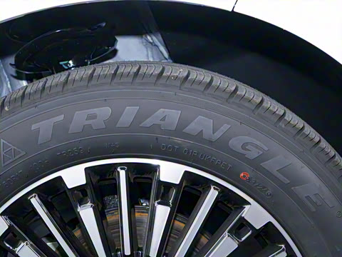 2025�� 2.0L �Զ���������� 9��