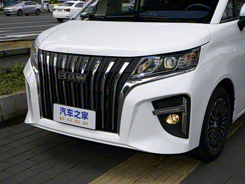 2025�� 2.0L �Զ���������� 9��