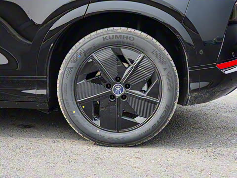 2025�� �Ǽݰ� 550km ׿Խ��