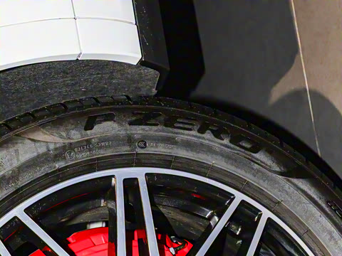 2025�� Cayenne S E-Hybrid 3.0T