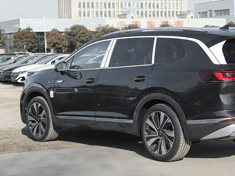 2025�� 380TSI �����콢ʤ�� ������ 6��