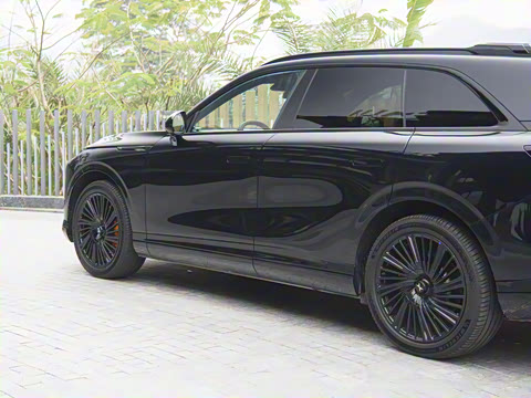 2025�� 680 ������������ Max