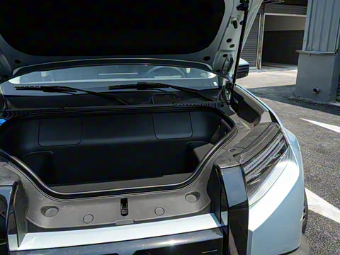 2025�� 501KM ����Pro��