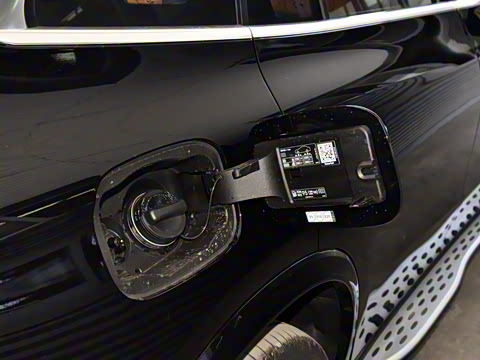 2024�� GLC 300 L 4MATIC ������ 7��