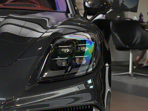 2024�� Panamera Turbo E-Hybrid 4.0T