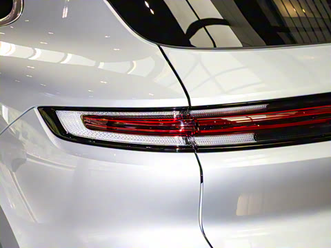 2025�� Cayenne 3.0T ���ΰ�