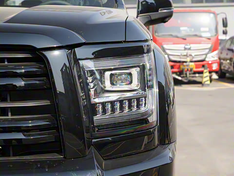 2025�� 2.0T�Զ�������Ӣ�� ����