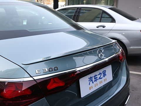 2025�� E 300 �������˶���