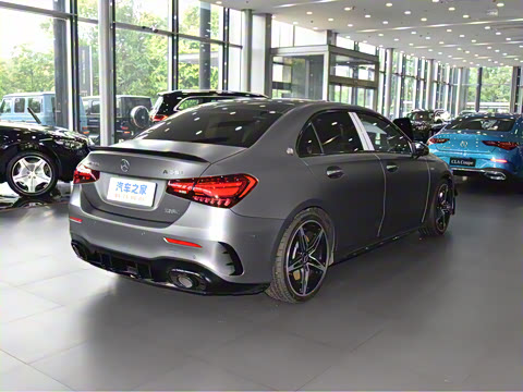 2025�� �Ŀ� AMG A 35 L 4MATIC