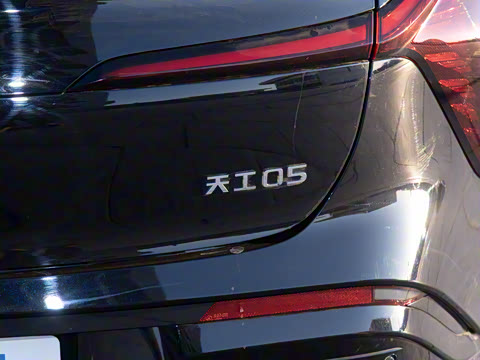 2025�� 750��ѡ��