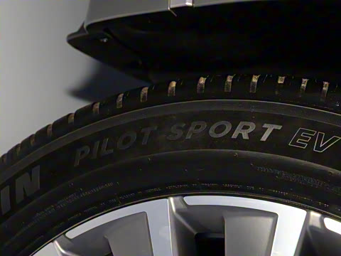 2025�� Ultra ������