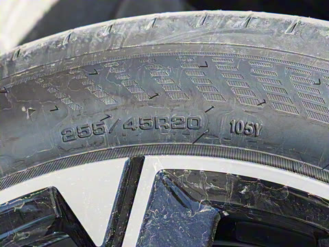 2025�� xDrive30L ������ M�˶���װ