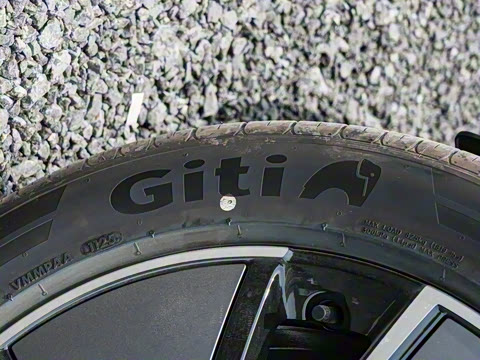 2025�� 501KM ����Ultra��