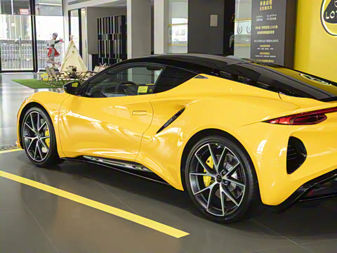 2025�� 2.0T DCT Turbo SE