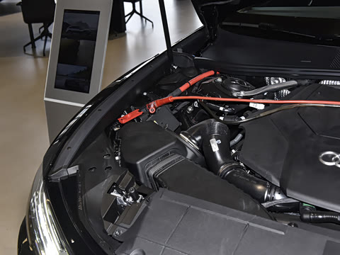 2025�� allroad quattro ̽���� 55 TFSI ����ԽҰ��