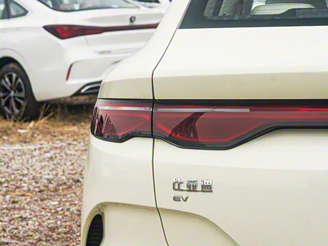 2025�� EV 470KM������