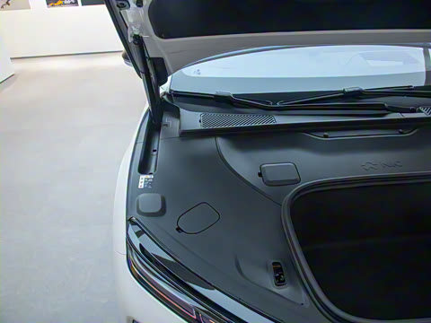 2025�� 102kWh ǩ����