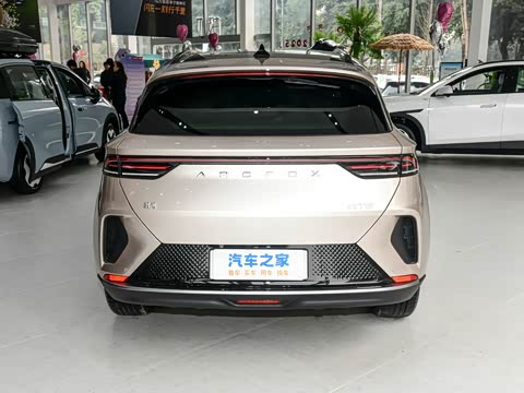 2025�� 688MAX 160kW