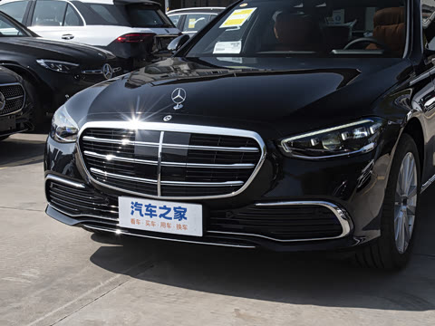 2025�� S 400 L ������