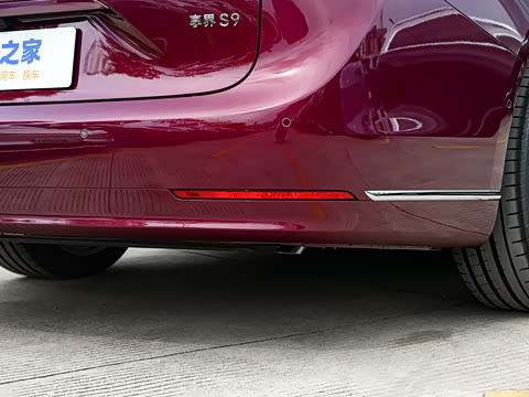 2025�� ���� Max