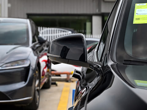 2025�� ����  Ultra ������