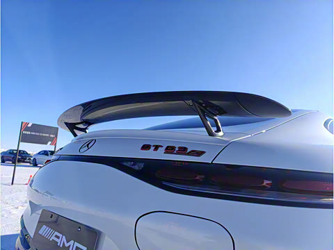 2025�� 63 S E Performance