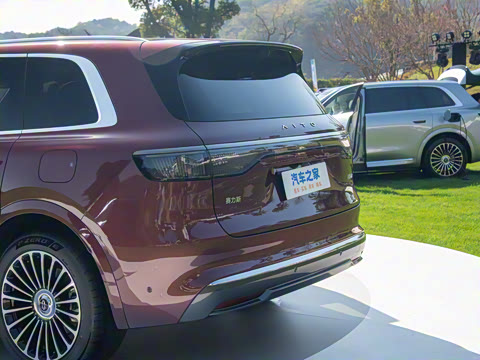 2025�� ���� Ultra�� 53.4kWh 5����