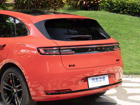 2025�� ����   Ultra ������