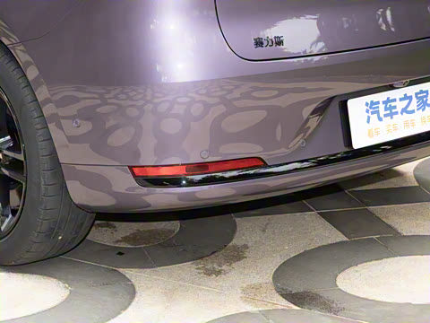 2025�� ����   Ultra ������