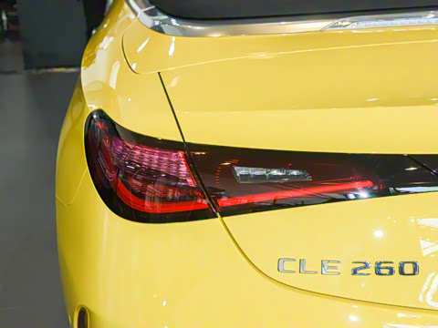 2025�� CLE 260 ������ܳ�