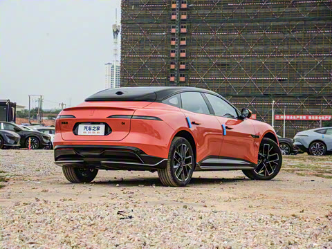 2025�� Max�����