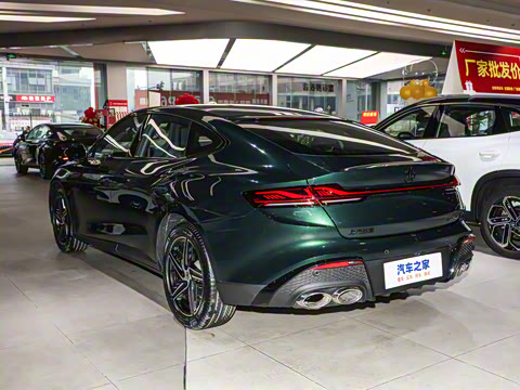 2025�� 1.5T 300 DCT������