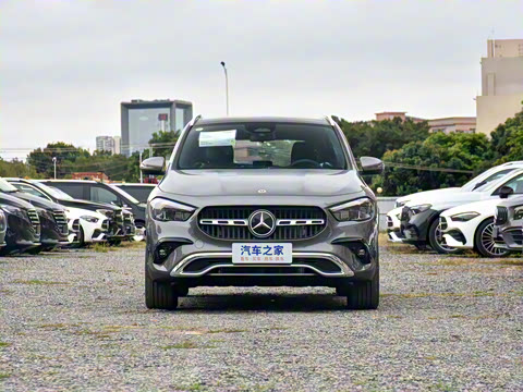 2025�� GLA 200
