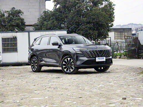 2025�� ���Ĵ� UItra 2.0T ������ �ǻ۾�����