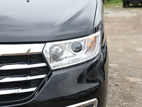 2025�� PLUS 1.5T �ֶ����ʰ� 7/8��