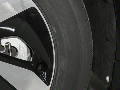 2025�� P250 R-Dynamic S