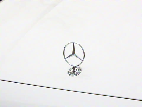 2025�� �Ŀ� E 300 L ʱ����