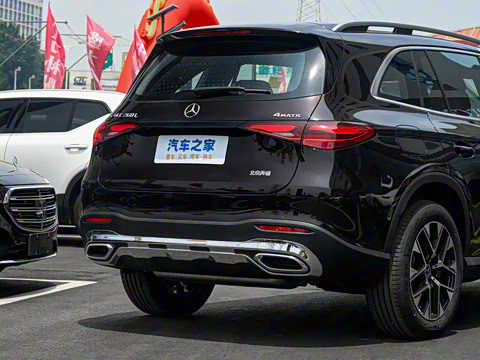 2024�� GLC 260 L 4MATIC ������ 5��