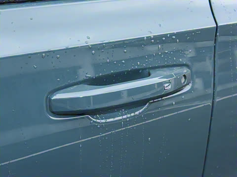 2025�� 2.7T �����