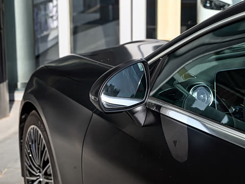 2025�� CLE 300 4MATIC �����ͽ��ܳ�