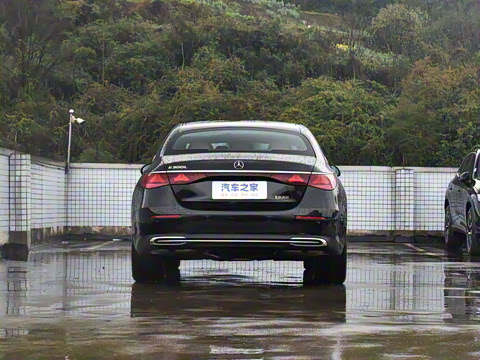 2025�� �Ŀ� E 300 L ʱ����