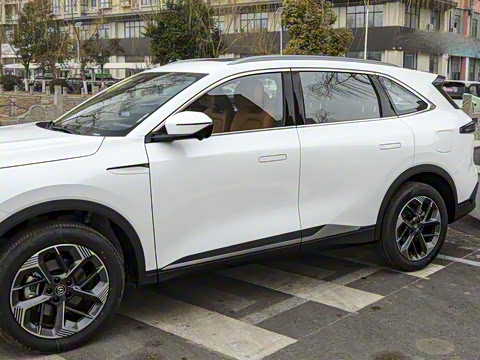 2025�� ���Ĵ� 1.5T ������ �ǻ۾��ð�