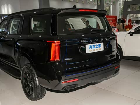 2025�� 2.0T�Զ�������Ӣ�� ����