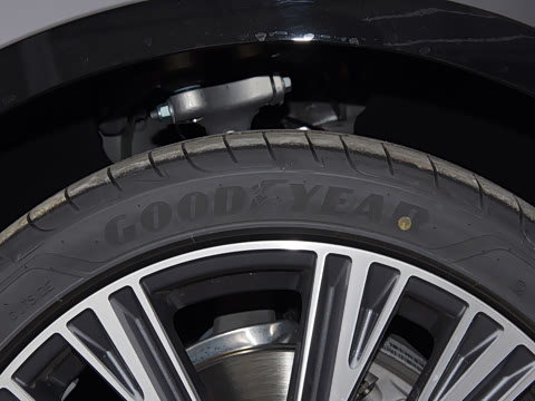 2025�� 45 TFSI quattro ��ѡ������+������