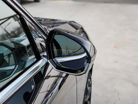 2025�� xDrive30L ������ M�˶���װ