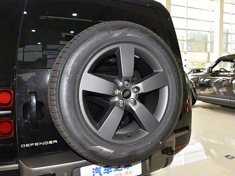 2025�� 130 3.0T P400 ����������