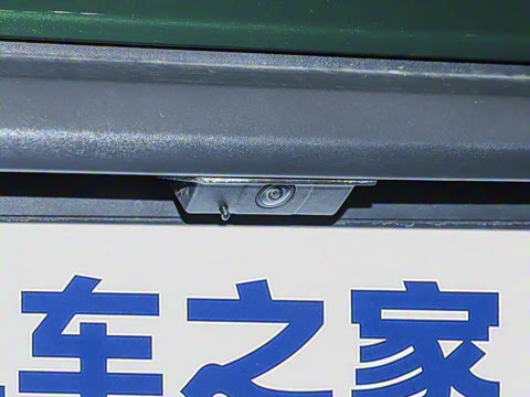 2024�� Taycan 4 Cross Turismo